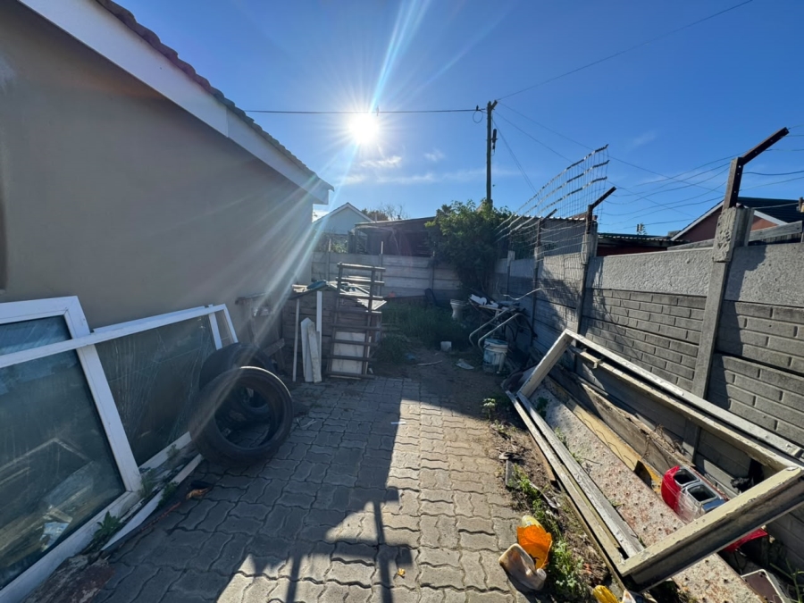 5 Bedroom Property for Sale in Forest Village Western Cape